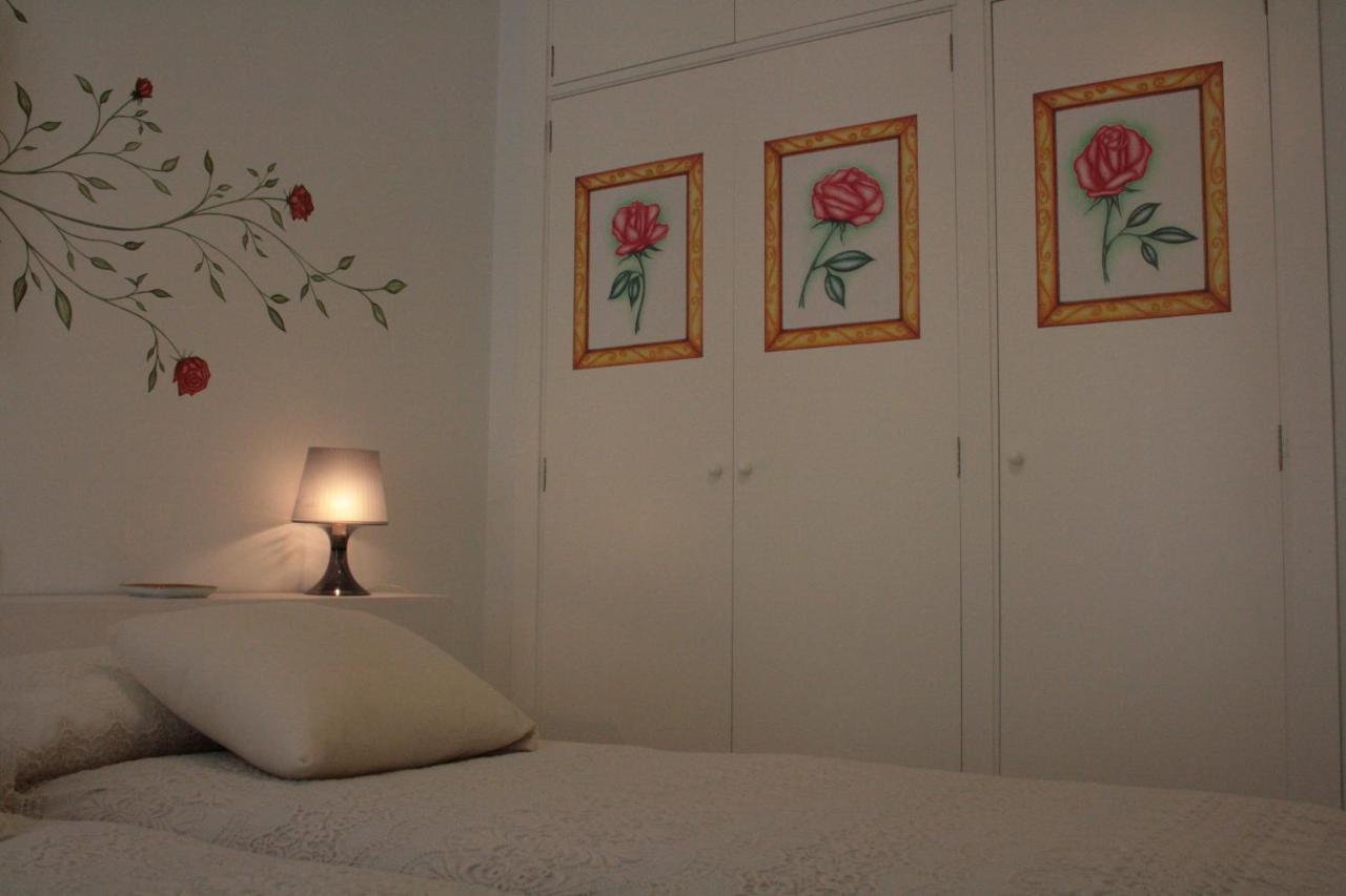 Apartamentos La Casa Pintada Касерес Экстерьер фото