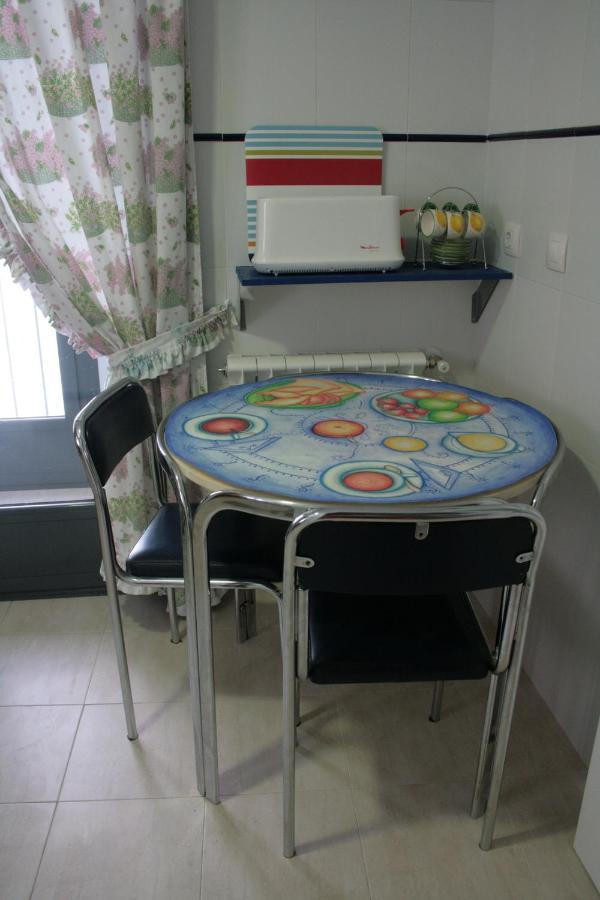Apartamentos La Casa Pintada Касерес Экстерьер фото