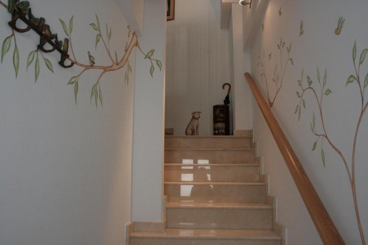 Apartamentos La Casa Pintada Касерес Экстерьер фото